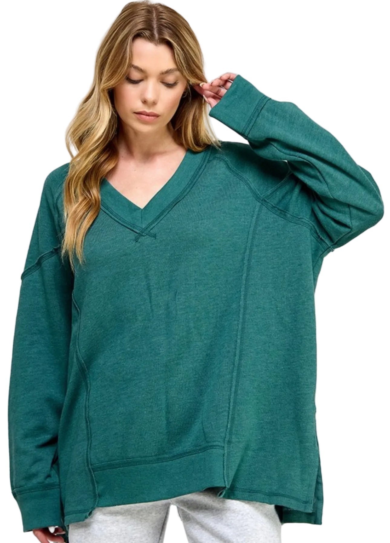 Weekender V-Neck Oversized Pullover